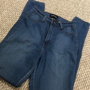 Fashion nova classic high rise skinny jeans
